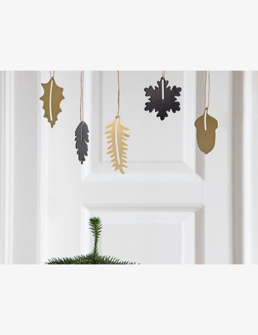 Christmas Ornament - Pinecone Brass