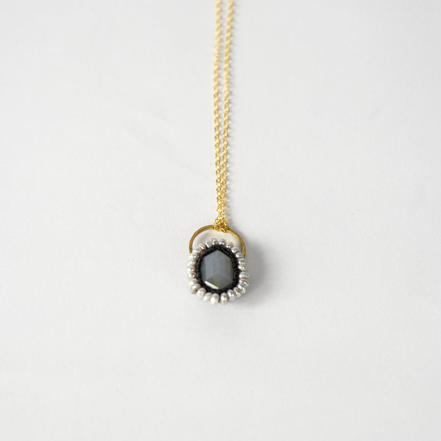 Sapphire Pearls Necklace