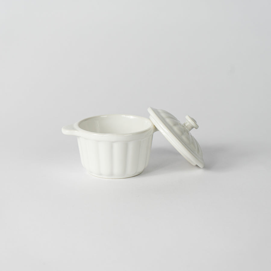 Farmers 10 Round Bowl with Lid